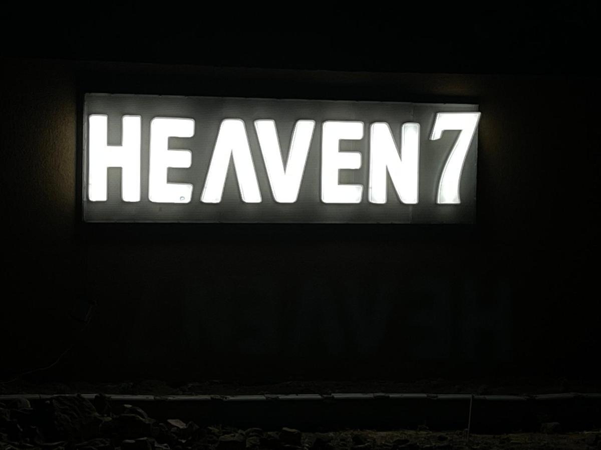 Heaven 7 Hotel & Resort Himatnagar Exterior photo