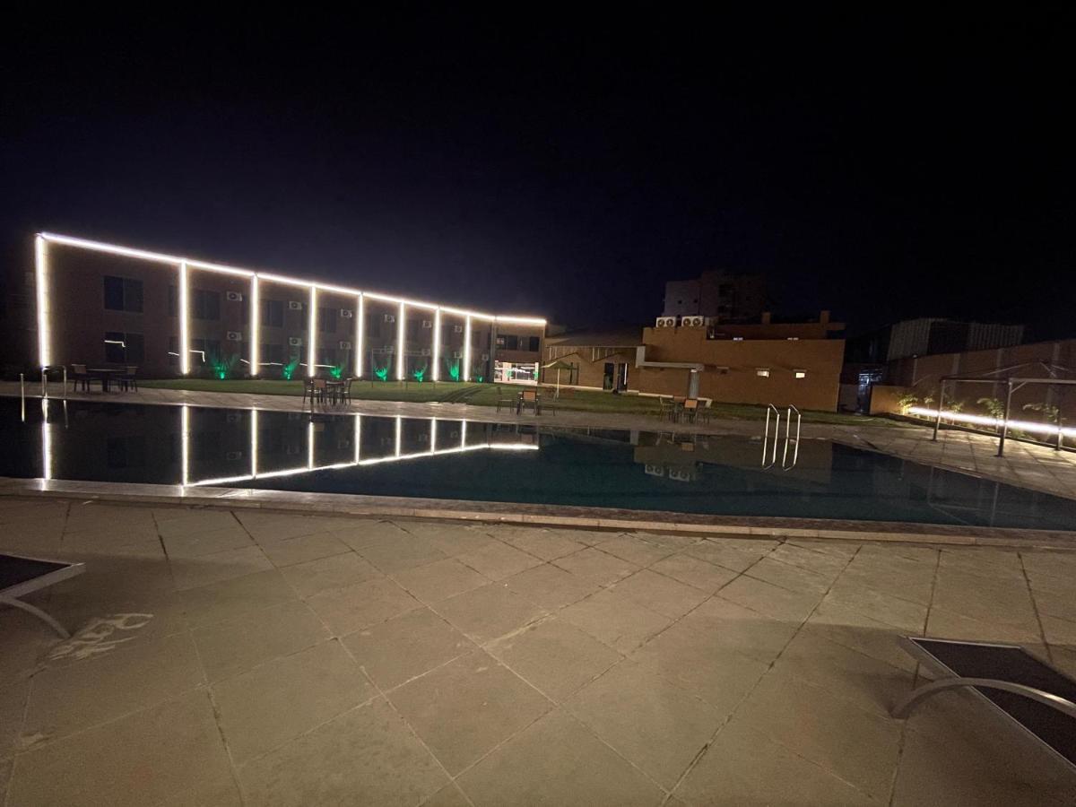 Heaven 7 Hotel & Resort Himatnagar Exterior photo